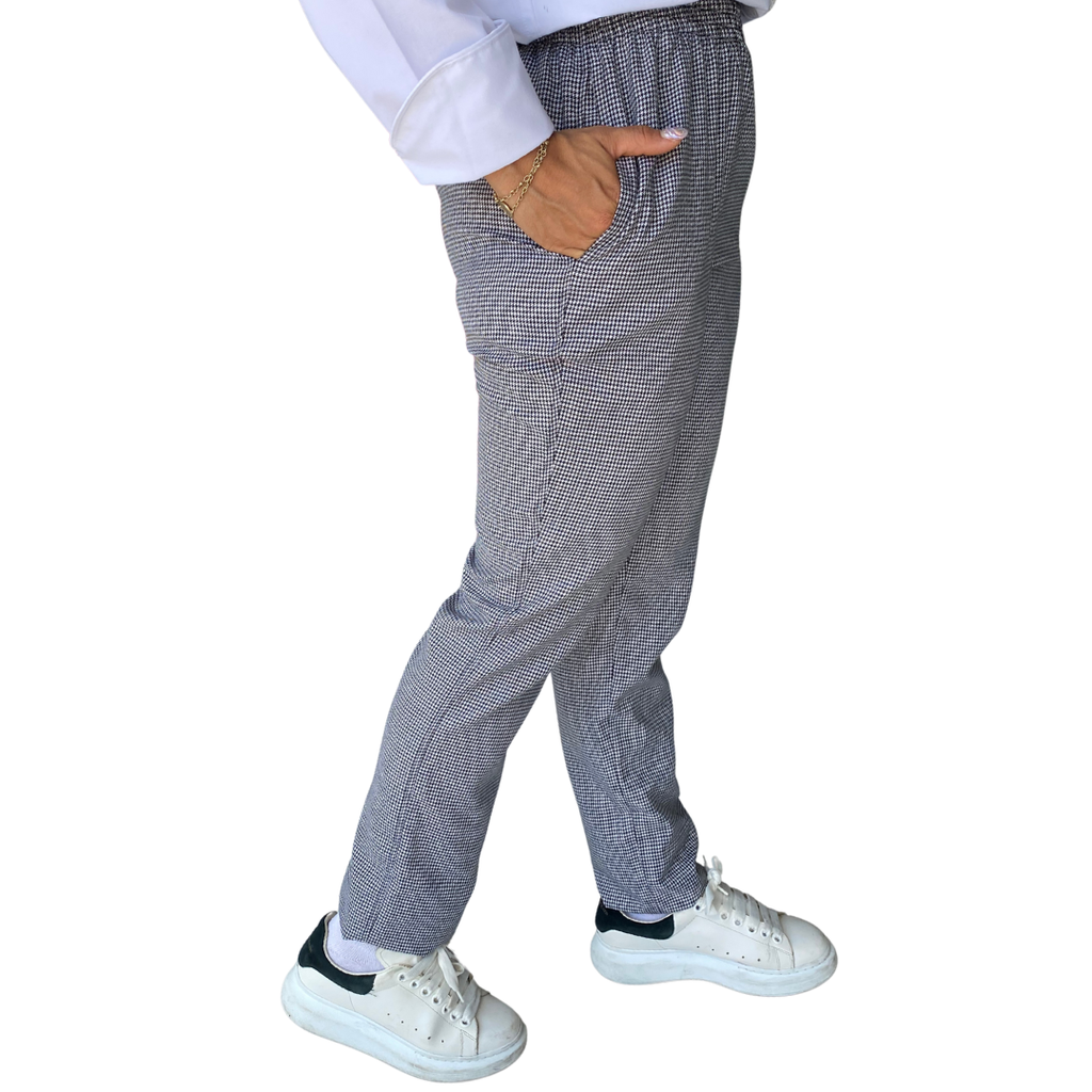 zittro Pantalón Chef Mujer"pata de gallo". Bco/Ngo R91203-010